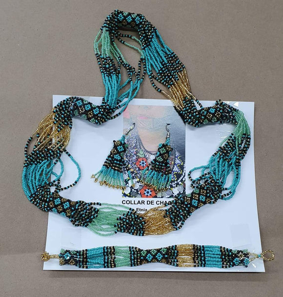 Set Long bead necklace, bracelet and earrings